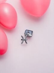 Sallantılı Balık Burcu Charm Gümüş Renk
