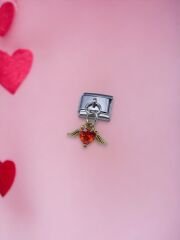 Kırmızı Taşlı Sallantılı Charm