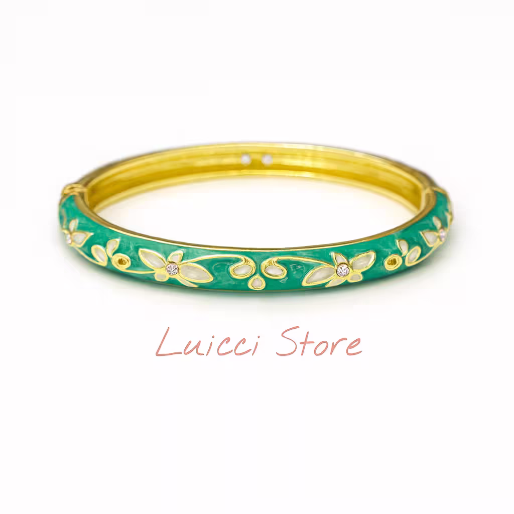 Yeşil Yapraklı Mineli Kelepçe