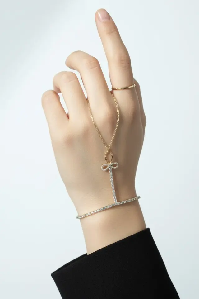 Velina Fiyonk Şahmeran